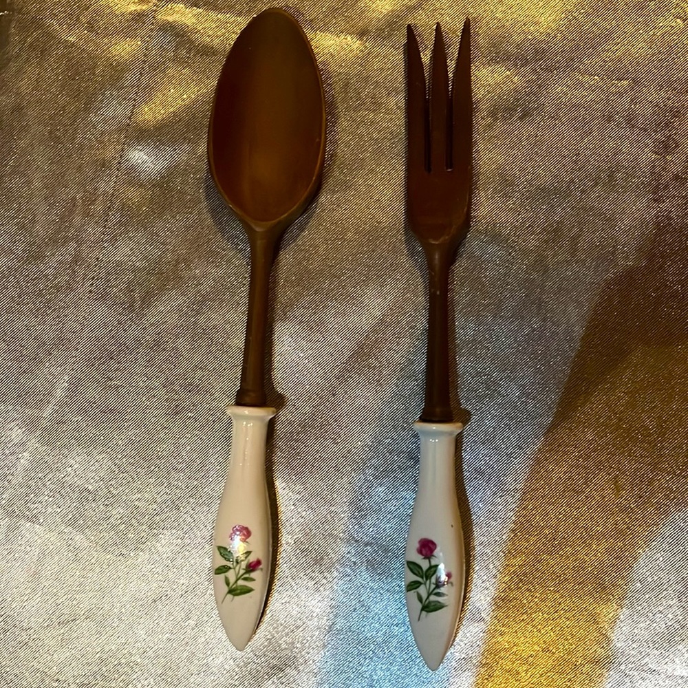 Vintage Rose Kitchen Decor
